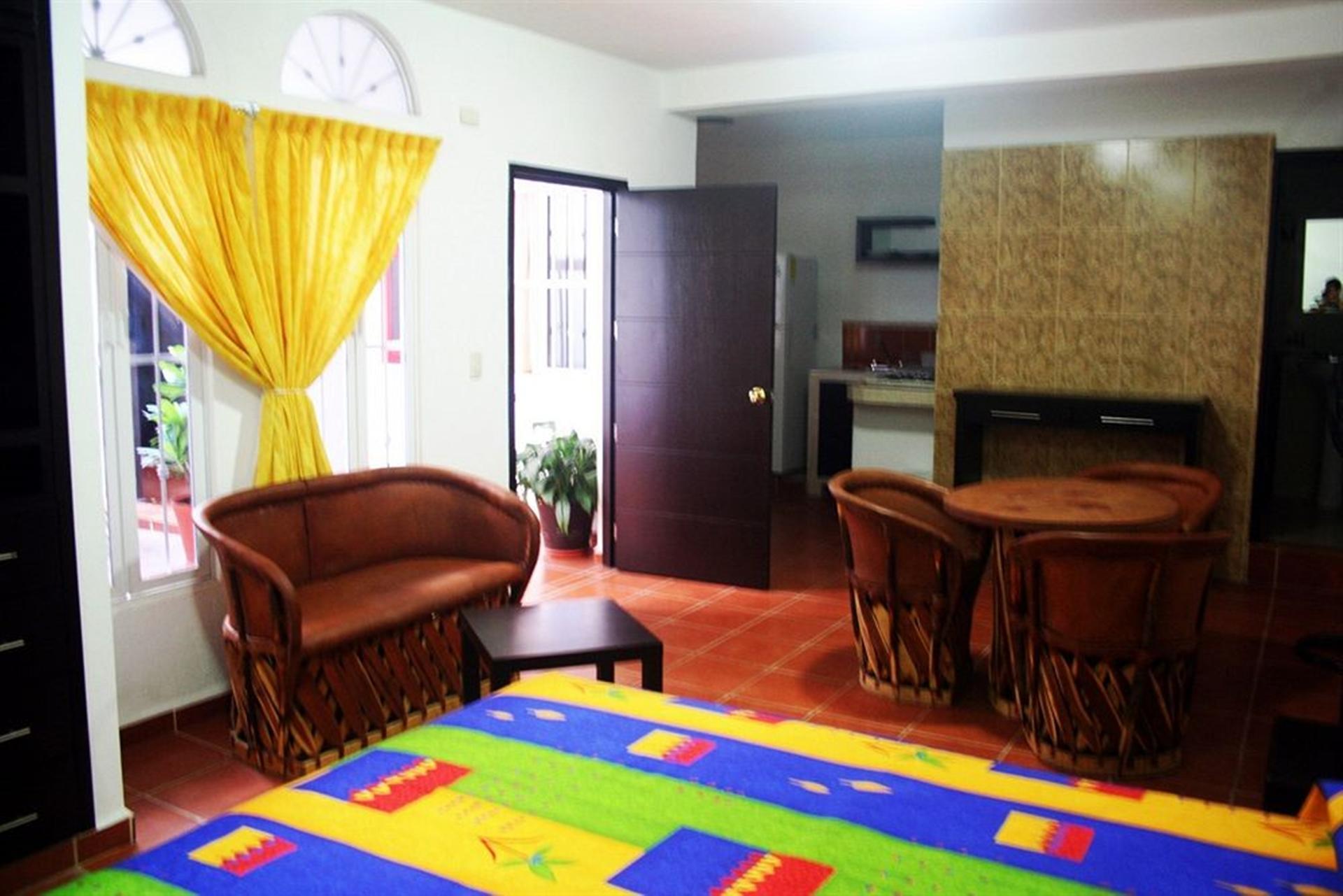 La Iguana Vallarta Lgbt Adults Only - Romantic Zone - Party Clubbing Street Puerto Vallarta Extérieur photo
