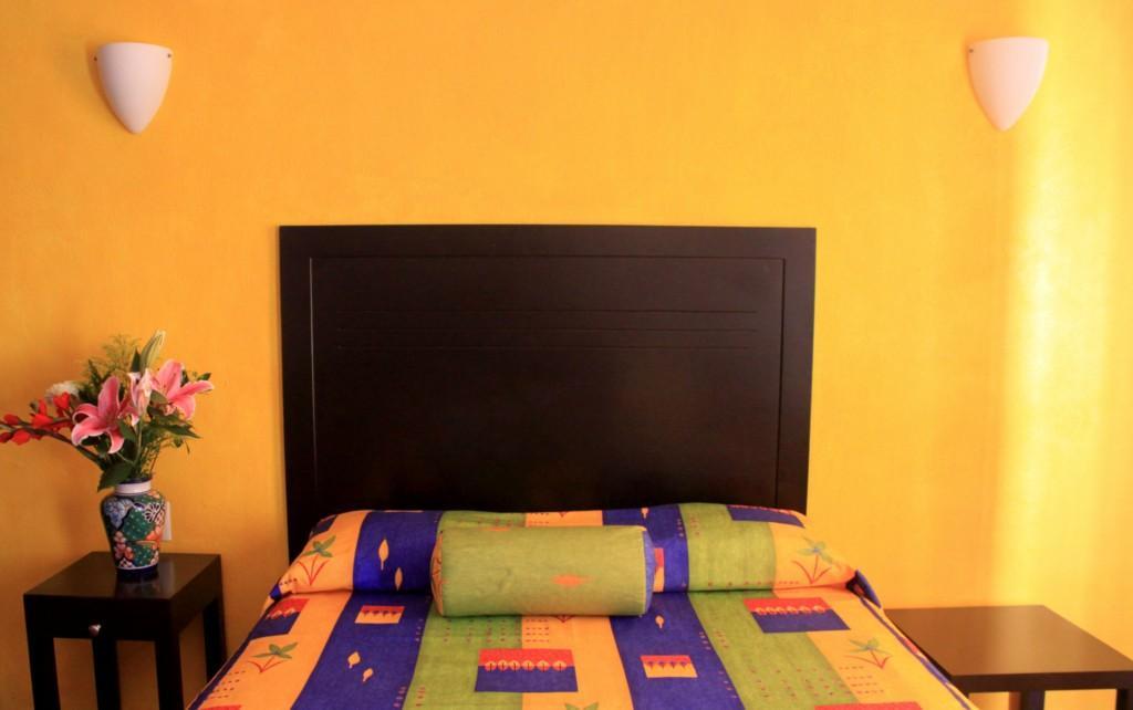 La Iguana Vallarta Lgbt Adults Only - Romantic Zone - Party Clubbing Street Puerto Vallarta Extérieur photo
